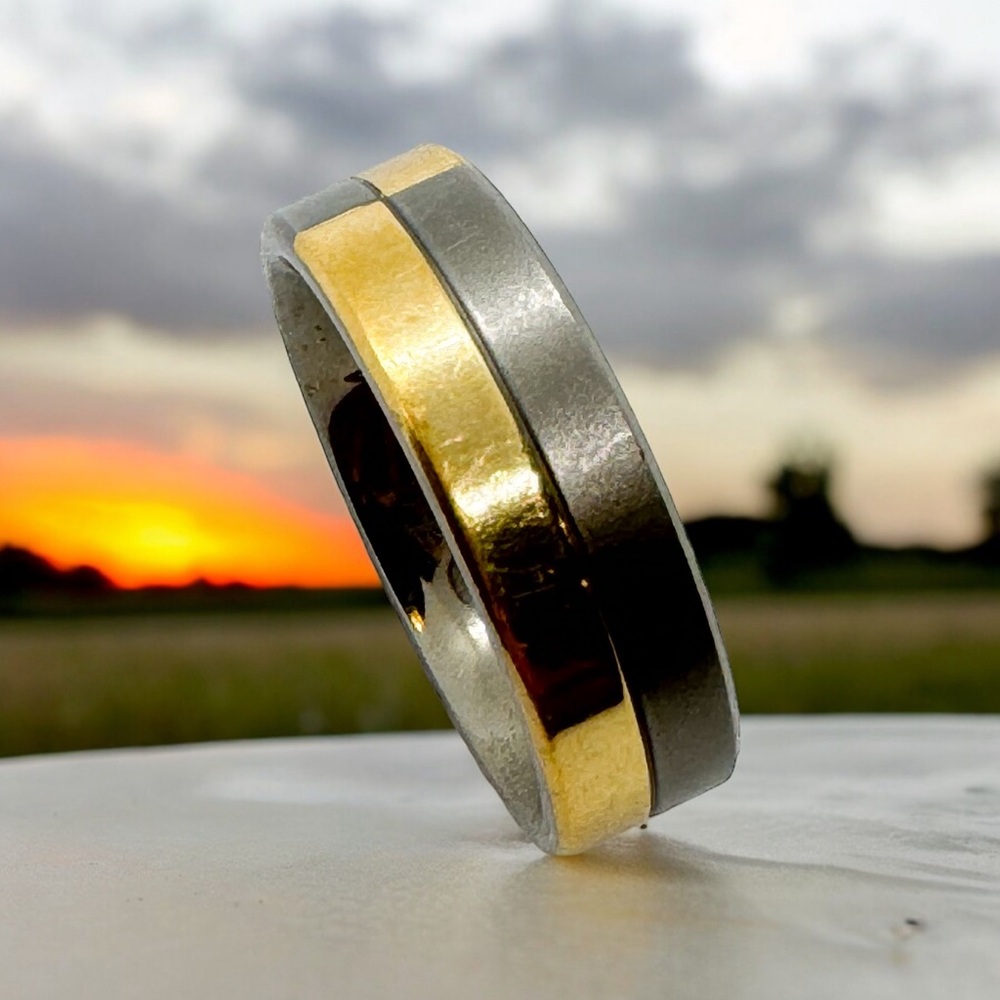 Boccia Titanium Wedding Ring Band Women's Size 6 Two Tone Stackable Eternity